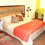 Hostal Casa De Barrio